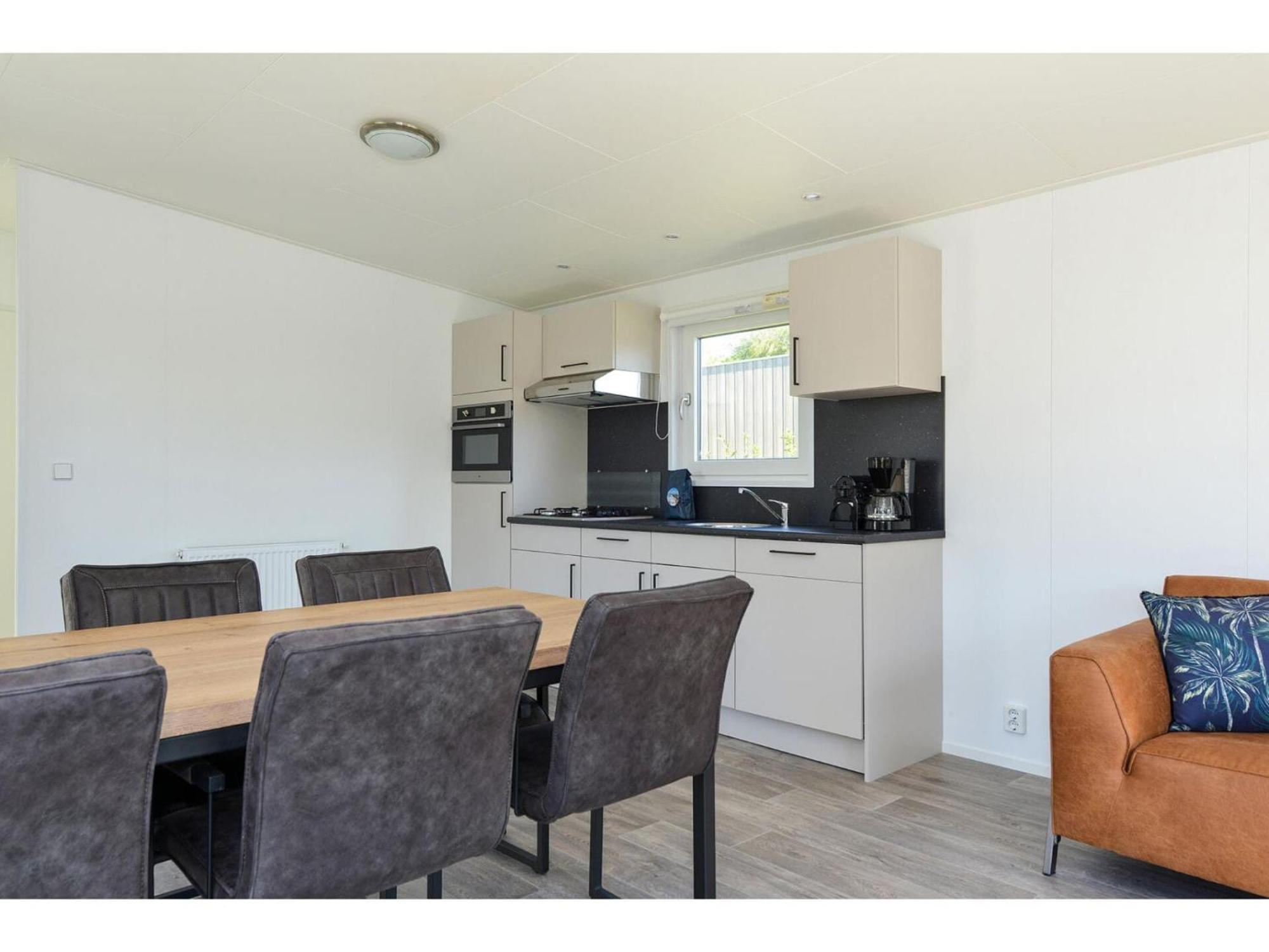 Brand New Chalets At 10 Minutes From The Oosterschelde Heinkenszand ภายนอก รูปภาพ