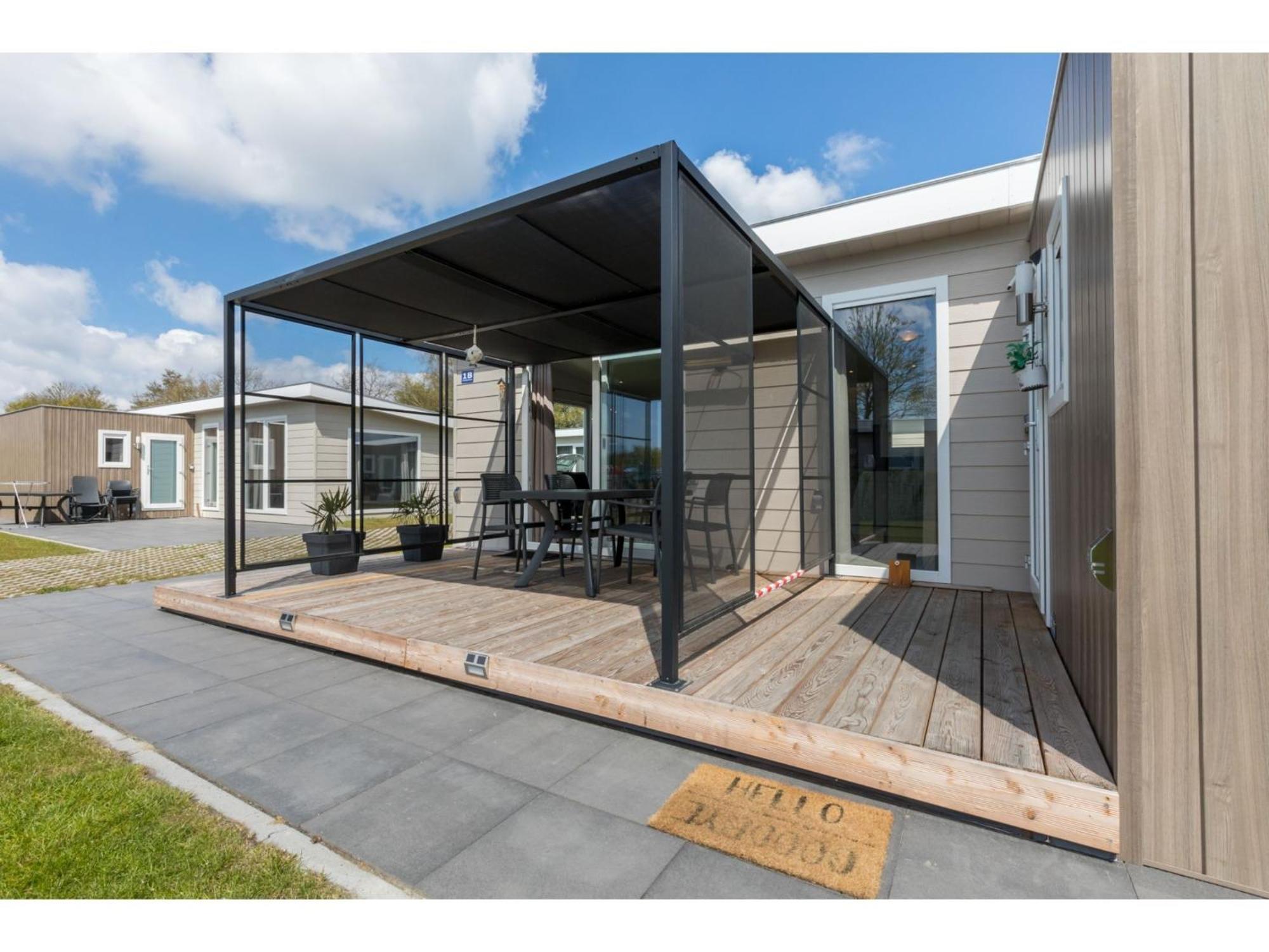 Brand New Chalets At 10 Minutes From The Oosterschelde Heinkenszand ภายนอก รูปภาพ
